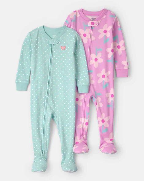 Set de 2 pijamas Carter's para niña: una verde menta con puntos blancos, otra lila con flores.