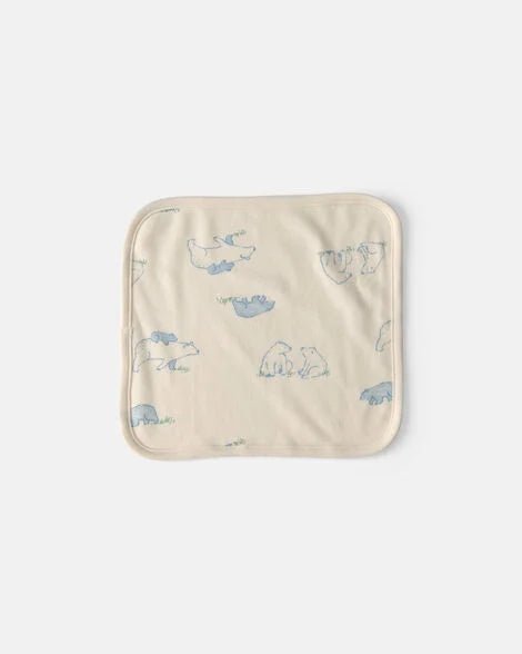 Pañito para bebé Carter's estampado con tiernos osos azules sobre fondo crema, de textura suave y