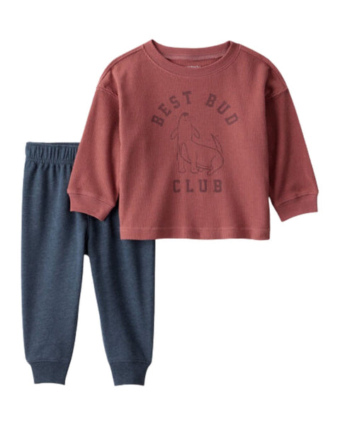 Conjunto Carters 2 piezas para niño: sudadero terracota con lobo y pantalón azul.