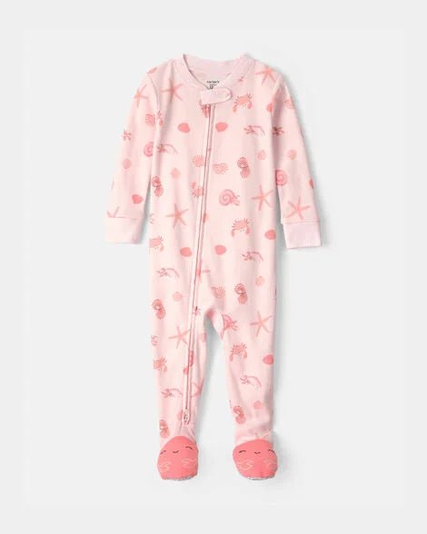 Pijama enterizo de algodón Carter's rosada para bebé niña, con estampado de estrellas de mar y conchas.