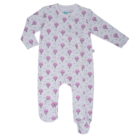 Pijama para bebé niña Kinder de globos rosados con pies y zipper en suave algodón.