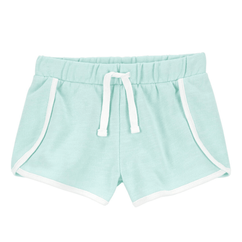 Short deportivo Carters celeste para niña con cordón blanco, ideal para jugar con comodidad.