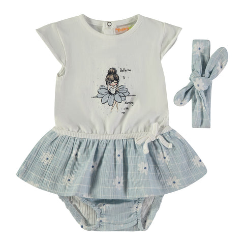 Conjunto Babybol niña: vestido blanco bailarina, falda azul floral y diadema con orejas.