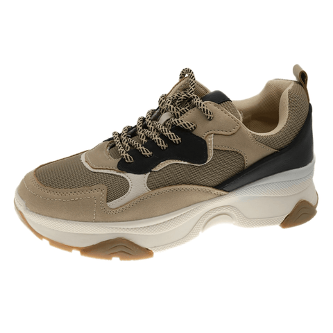 Tenis casual Beppi beige y negro para dama, suela gruesa y cordones bicolores, ideal para comodidad diaria.