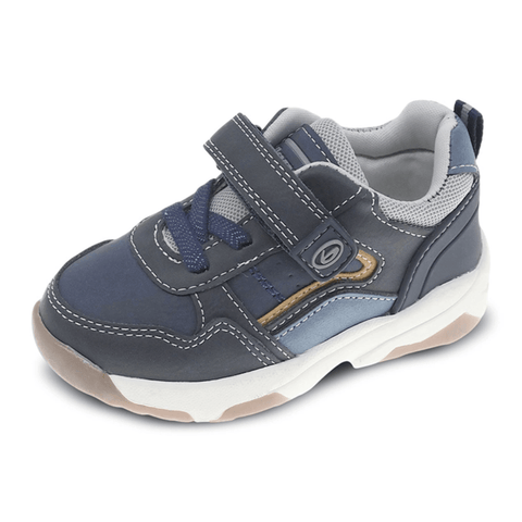 Tenis Beppi azules y grises para niño con velcro y suela blanca. Ideal para jugar con comodidad.