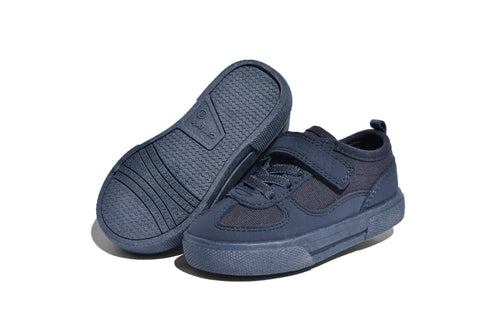 Carter´s Zapato tenis con velcro negro para niño Ontario