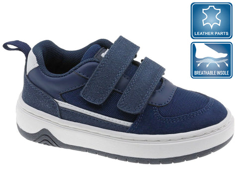 Zapato Casual Beppi, en piel sintética y textil, con refuerzo en la puntera de piel. Cierre con velcro para calzar y ajustar fácilmente. Plantilla "Refresh" anti-transpirante. Suela antideslizante de goma, con diseño exclusivo.