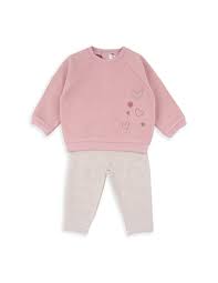 Conjunto Baby Bol 2 piezas: sueter diseño de corazones y Pantalón color rosado para niña
