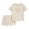 Conjunto Carters 2 piezas; camisa manga corta y pantaloneta color beige para niño - Kinder Guatemala - conjunto con falda /short/bermuda