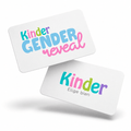 Tarjeta de Regalo Kinder Gender Reveal con diseño alegre y colores vibrantes en blanco.